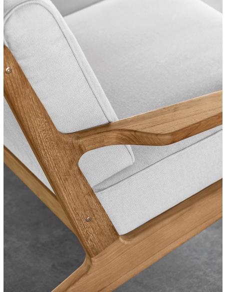 Gloster Bay Lounge Chair with Seat and Back Cushions