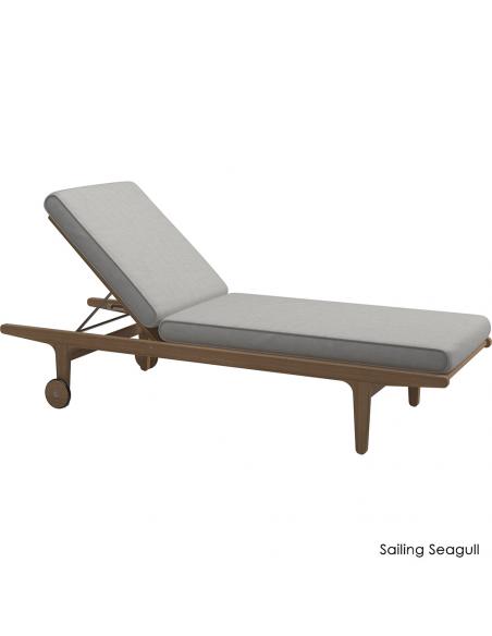 Gloster Bay Lounger with Cushion
