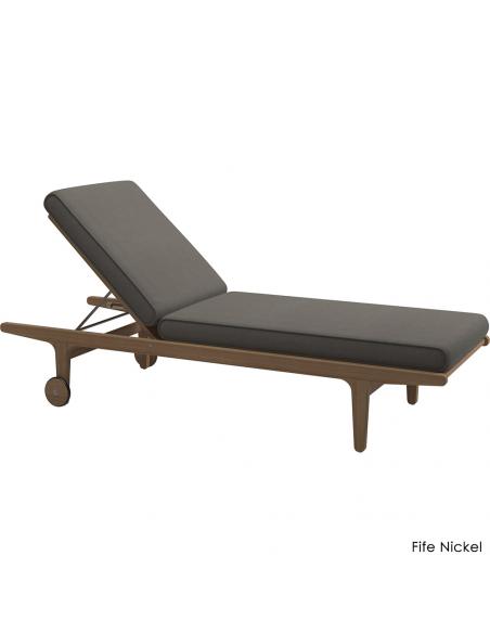Gloster Bay Lounger with Cushion