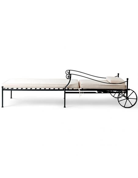 Neptune Cheltenham Sunlounger with Natural Cushion