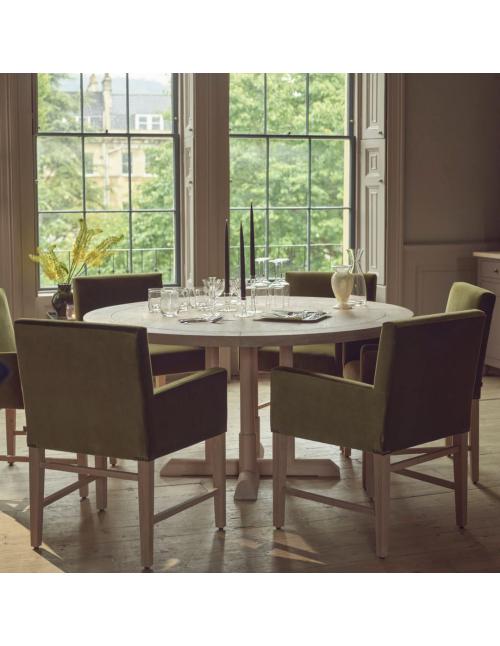 Neptune Battersea 6 Seater Round Oak Dining Table