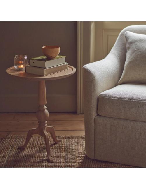 Neptune Thornbury Side Table - Natural Oak