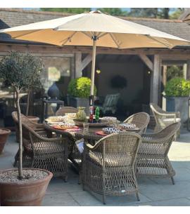 Bramblecrest RHS Rosemoor 8 Seater Elliptical Dining Set with Parasol - Ex display